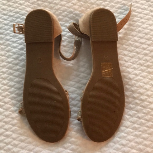 French brand Etam sandals. Bought in Lyon, France. - Picture 6 of 7